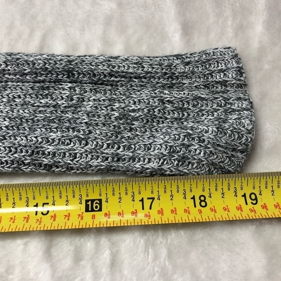 𝅺Dynamite Heathered Grey Loose Crocheted Knit Sweater - Picture 8 of 10